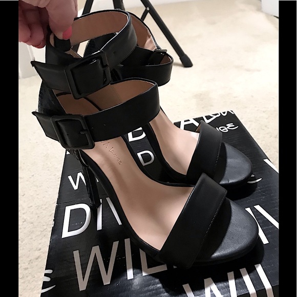 🆕🔥WILD DIVA /CR SUPER SEXY BLACK BUCKLE STRAP&PULL OVER ANKLE STRAP TEXTURED - Picture 4 of 16